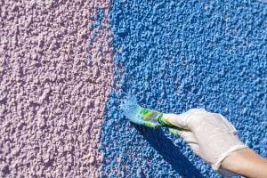 5 Reasons Why You Should Hire a Professional to Paint Your Stucco