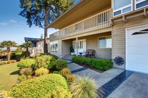 Is it Time to Repaint the Exterior of My Home? - Cal-Res Coatings - Residential Painters - Featured Image