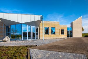Reasons to Paint Your Commercial Building - Cal-Res Coatings - Residential Painters Calgary - Featured Image