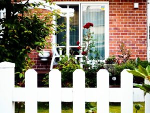 Can You Paint Exterior Brick? - Cal-Res Coatings - Residential Painters - Featured Image